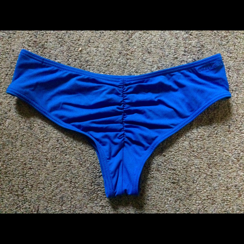 NWOT Billabong Hawaii Lo Cheeky Bikini Bottoms M